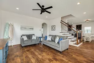 3906 Pirates Beach Blvd Ct, Galveston, TX 77554 - Photo 4