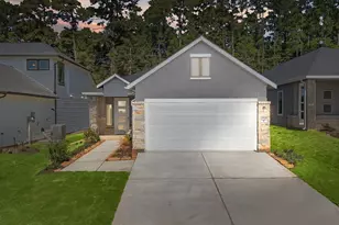 12207 Ridge Top Dr, Conroe, TX 77304 - Photo 2