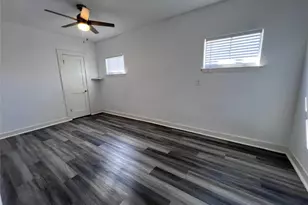 5721 Breen Dr, Houston, TX 77086 - Photo 12
