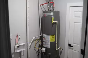 7522 S Hall St, Houston, TX 77028 - Photo 24