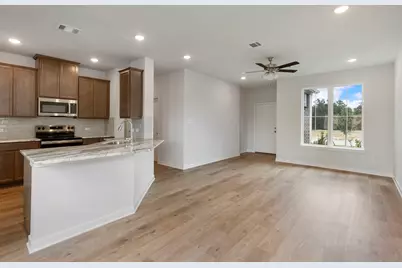 613 Rockbridge Drive, Huntsville, TX 77340 - Photo 10