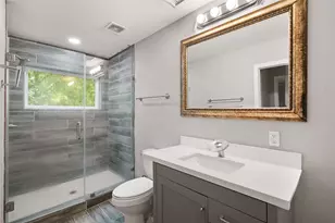 54 Sawmill Grove Ln, The Woodlands, TX 77380 - Photo 10
