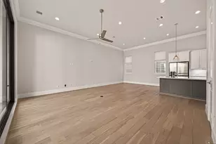 2218 Lou Ellen Ln, Houston, TX 77018 - Photo 6