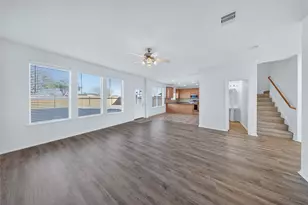 16814 Dunsford Ct, Houston, TX 77083 - Photo 4