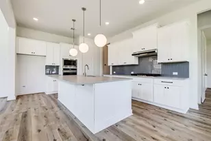 349 Covey Ln, Sealy, TX 77474 - Photo 14