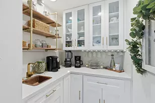 8906 Forest Creek Dr, Tomball, TX 77375 - Photo 16