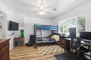 8906 Forest Creek Dr, Tomball, TX 77375 - Photo 32