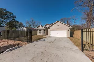 10274 Porto Rico Rd, Houston, TX 77041 - Photo 2