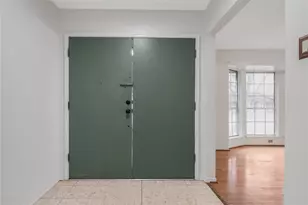 2009 N Palm Ct, Pasadena, TX 77502 - Photo 6