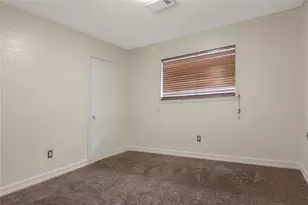 2009 N Palm Ct, Pasadena, TX 77502 - Photo 32