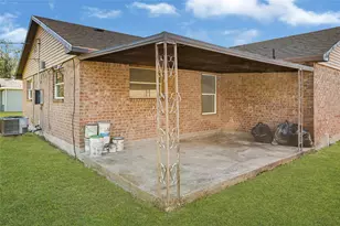3322 1st Ave S, Texas City, TX 77590 - Photo 18