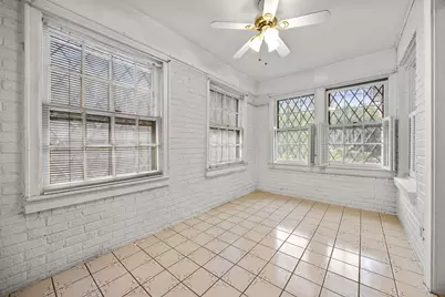 5201 Irvington Boulevard, Houston, TX 77009 - Photo 16