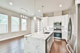 810 Mansfield St, Houston, TX 77091 - Photo 16