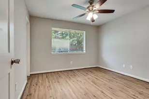2030 Lone Rock Dr, Houston, TX 77339 - Photo 24