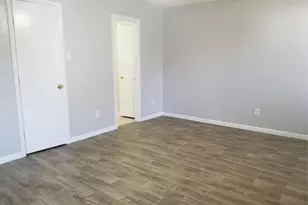 8331 Swiftwater Ln, Houston, TX 77075 - Photo 6