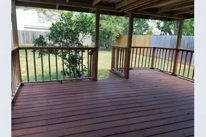 8331 Swiftwater Lane, Houston, TX 77075 - Photo 10