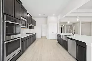 6802 Allens Lndg, Needville, TX 77461 - Photo 8