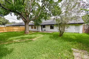 5019 Stillbrooke Dr, Houston, TX 77035 - Photo 22