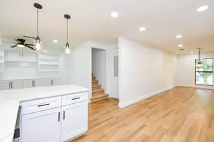 5019 Stillbrooke Dr, Houston, TX 77035 - Photo 8
