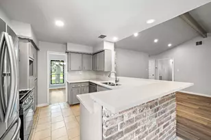 11506 Hornbrook Dr, Houston, TX 77099 - Photo 14