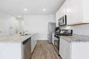 814 Brookside Dr, Dayton, TX 77535 - Photo 8