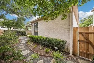121 Marble Staff Ct, Houston, TX 77069 - Photo 6