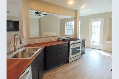 1809 Edinburg Avenue, League City, TX 77573 - Photo 6