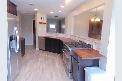 1809 Edinburg Avenue, League City, TX 77573 - Photo 8