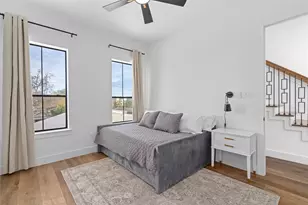 1303 E 27th St, Houston, TX 77009 - Photo 28