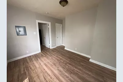 1552 Lombardy Street #4, Houston, TX 77023 - Photo 8