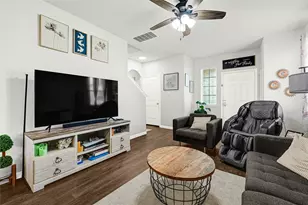 5226 Derwent Crk Cir, Katy, TX 77084 - Photo 4