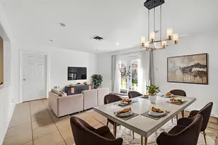 5611 W Airport Blvd, Houston, TX 77035 - Photo 6