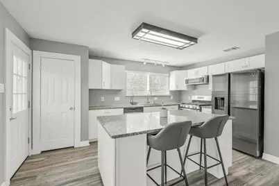 18162 Windy Oaks Court, Porter, TX 77365 - Photo 12