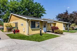 203 N Storie St, Wallowa, OR 97885 - Photo 6