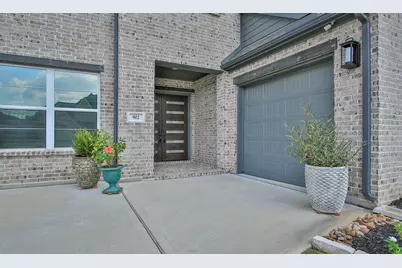 902 Falcon Hollow Lane, Pinehurst, TX 77362 - Photo 6