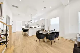 1306 Laird St, Houston, TX 77008 - Photo 8