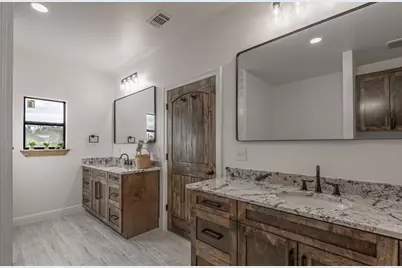 1033 Lonesome Dove Dr, Groveton, TX 75845 - Photo 28