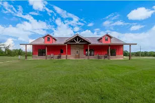 1033 Lonesome Dove Dr, Groveton, TX 75845 - Photo 2