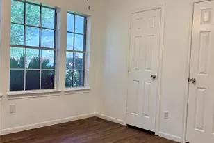 8010 Dogwood Ct, Baytown, TX 77523 - Photo 16