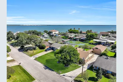 4102 18th Street N, Texas City, TX 77590 - Photo 4