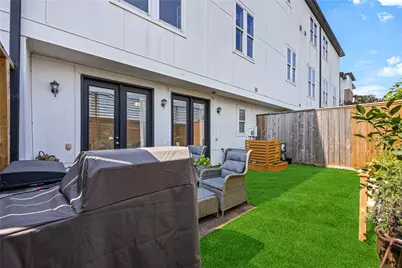 5628 Cohn Terrace, Houston, TX 77007 - Photo 30