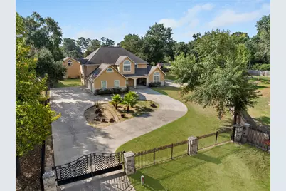 721 Oak Hill Lane, Pinehurst, TX 77362 - Photo 2