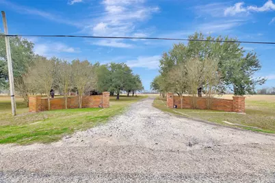 9310 S Business 6, Navasota, TX 77868 - Photo 10
