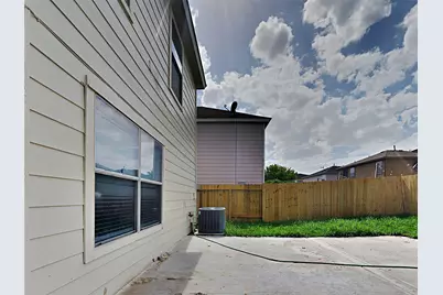 427 Remington Creek Drive, Houston, TX 77073 - Photo 18