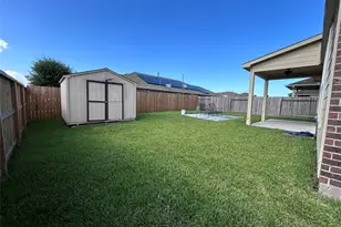 2627 Cold River Dr, Humble, TX 77396 - Photo 10