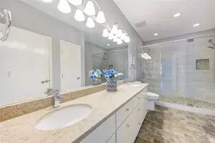 2966 Holly Hall St, Houston, TX 77054 - Photo 18