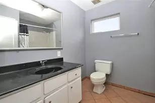 11131 Holly Hill Ln, Houston, TX 77041 - Photo 6