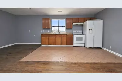 11131 Holly Hill Lane #B, Houston, TX 77041 - Photo 2