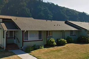 302 1st St, Morton, WA 98356 - Photo 2