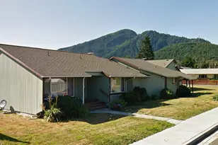 302 1st St, Morton, WA 98356 - Photo 4